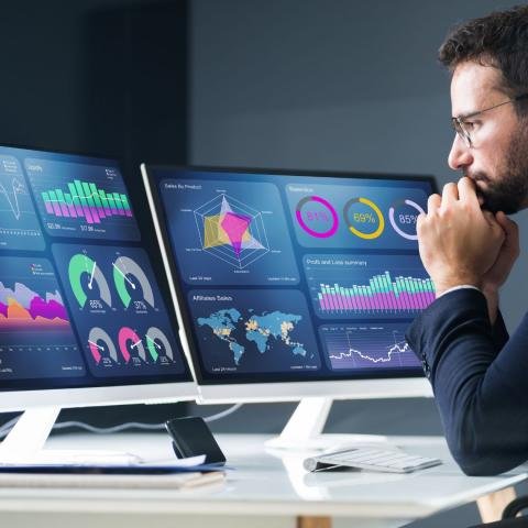 Real-Time, Real Useful: Dashboard Design for Instant Decisions